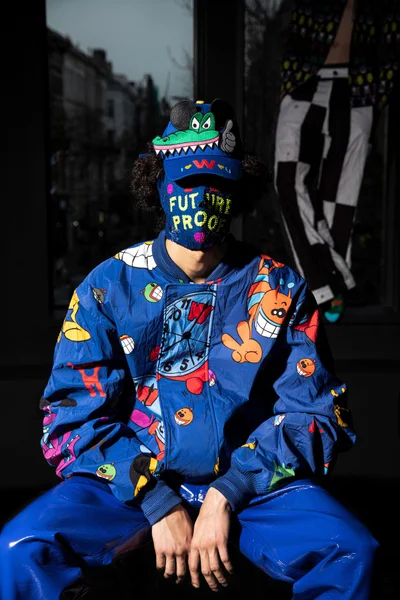 Look 14